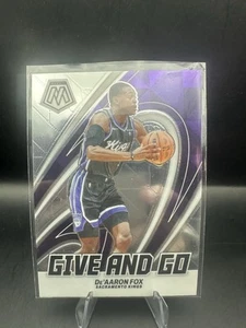Mosaico Panini 2023-24 - Give and Go De'Aaron Fox #4 Sacramento Kings - Imagen 1 de 2