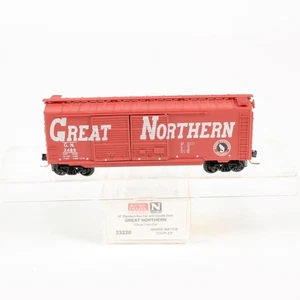 Micro Trains Great Northern 40' Standard Double Door Box Car Circus Train 23220 - Picture 1 of 5