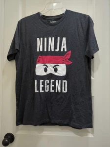 Camiseta familiar a juego The Children's Place Ninja Legend negra jaspeada - adulto M usada en excelente estado - Imagen 1 de 5