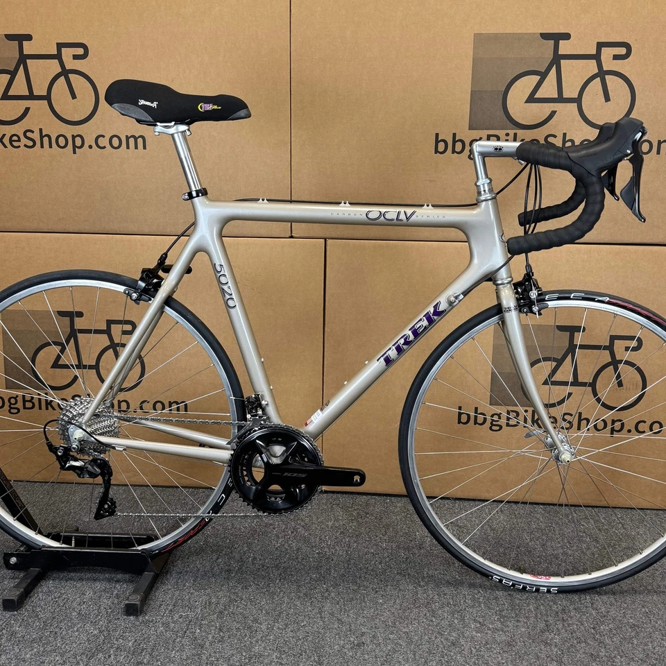 Bicicleta de carretera Trek 5020 OCLV de fibra de carbono usada - 1997, 11 velocidades Shimano 105, 60 cm Foto 1 de 4