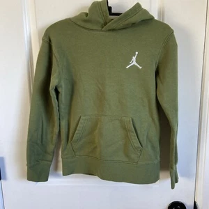 Air Jordan Sweatshirt Boys Small 8/10 Hoodie Pullover Green Pockets Nike - Picture 1 of 4