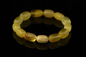 Olive Shape Beads Genuine Baltic Amber Stretch Bracelet 5.9g a150129-2 - Picture 1 of 2