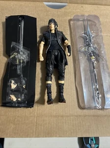 Figura de Kai Noctis FINAL FANTASY XV PLAY ARTS EDICIÓN DEFINITIVA DE COLECCIONISTA NUEVA - Imagen 1 de 8