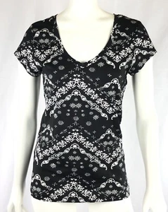 Planet Gold Women's Top Size L Black White Paisley Pullover Short Sleeves - Picture 1 of 7