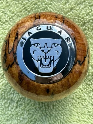 JAGUAR XJ6,XJS,XJ8,XK8,XJR,XKR,XK,S-Type,X-Type,XK Burl Wood Gear Shift Knob - Image 1 of 4