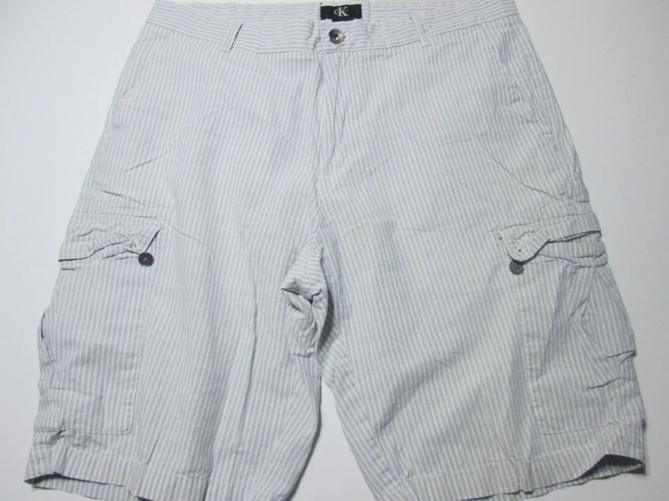 Pantalones Cortos Carga Calvin Klein Para Hombre Talla 34 Gris Claro Bolsillos 100% Algodón Cuadros Foto 1 de 4