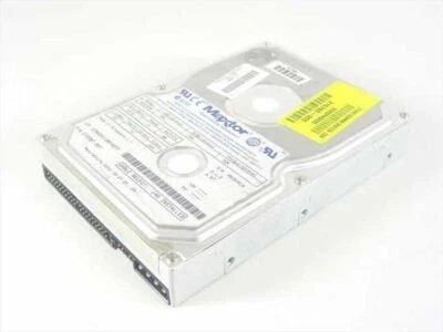 Compaq 296681-001 3.2GB 3.5" IDE Hard Drive Internal Desktop - Maxtor 83209D5 - Image 1 of 4