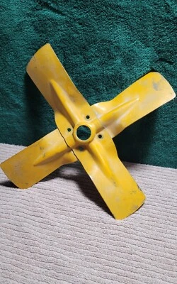 Лопасть вентилятора охлаждения двигателя Chevrolet LUV серия 1 2 3 4 72-75 1,8 л G180 - Изображение 1 из 4