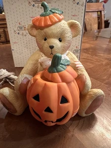 Peluches apreciados oso sosteniendo calabaza luz nocturna 617199 Enesco nuevo en caja b2 - Imagen 1 de 13