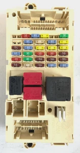 06 Maserati Quattroporte Interior Dash Fuse Relay Box Module OEM 244282 - Picture 1 of 6