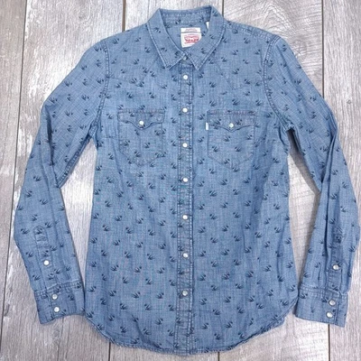 Levis Womens Chambray Pearl Snap Shirt Size Medium Blue Tailored Fit Western Top Foto 1 de 4