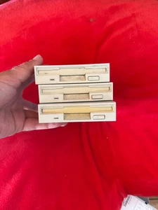 Sony floppy disk drive - Picture 1 of 3