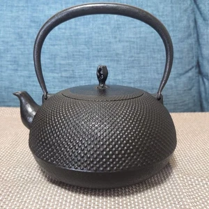 Kamasada Nambu Tekki Cast Iron Kettle Arare Shinju Tetsubin Used - Picture 1 of 12