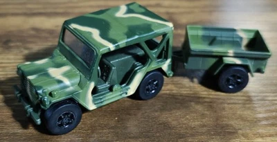 Maisto 1:64  M151 A2 Jeep and Trailer Die Case with rubber wheels  - Image 1 of 4