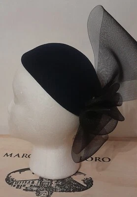 Vintage Arlin Dark Green Wool Womens Hat With Black Netting Bow Made In USA  - Image 1 of 4