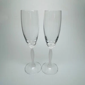 MIKASA "BALLET" 2 CRYSTAL CHAMPAGNE FLUTES 8-5/8" - FROSTED TWISTED STEM - Picture 1 of 3