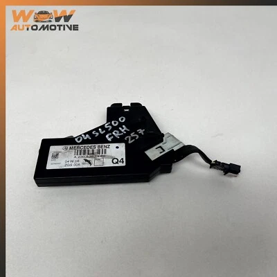 03-08 MERCEDES-BENZ R230 SL500 FRONT RIGHT SIDE RADIO ANTENNA AMPLIFIER OEM - Image 1 of 4