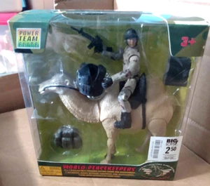 Figura de acción Power Team Elite World Peacekeepers ejército desierto militar camello - Imagen 1 de 2