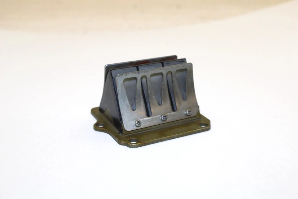 Polaris Sl 750 1995 OEM válvula de caña 3084147 Q372 Foto 1 de 4