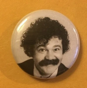 Avery Schreiber 1" Button Pin Back Badge Match Game Show Doritos 1970s Comedian - Picture 1 of 2