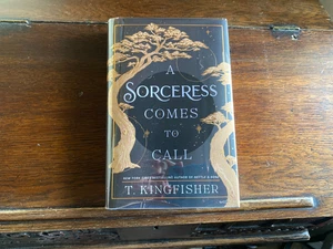 SORCERESS COMES TO CALL by T. Kingfisher, SIGNED 1st/1st (2024, Hardcover) - Picture 1 of 5