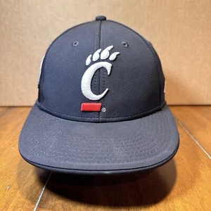 Cincinnati Bearcats Under Armour On Field Fit Baseball Hat Cap Size 6 7/8 Black - Picture 1 of 8