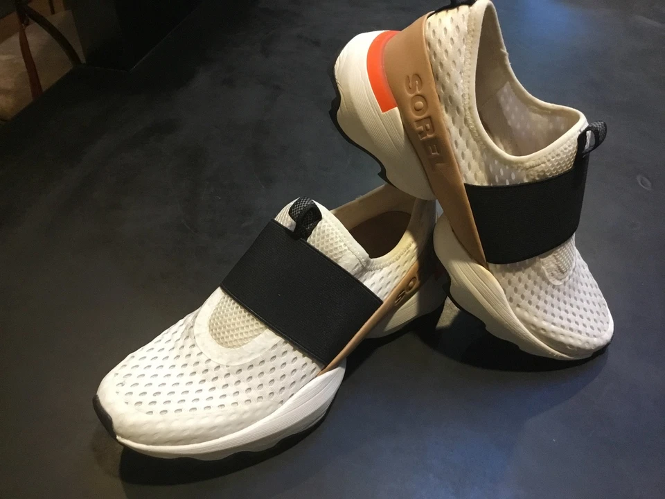 SOREL KINETIC IMPACT 系带运动鞋女式 9 懒人舒适二手状况完好 — 第 1/4 张图片