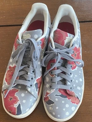 Adidas Stan Smith Floral Charcoal Grey/Pink Women's 7 UK 5.5 S32254 - Image 1 of 4