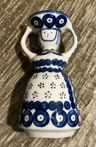 "Candelabro de cerámica artística Polonia ~ flor azul blanca ~ figura de mujer 5,75"" h" - Imagen 1 de 7