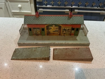 Hornby Spur O No2 Weißblechbahnhof mit Rampen - Bild 1 von 4