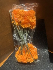 15 Pcs Orange Flowers For Decorations Party Wedding Halloween - Picture 1 of 5