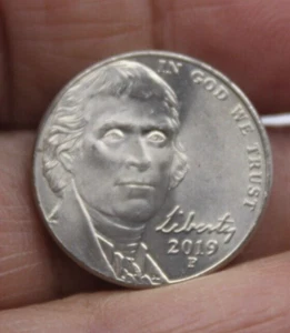 Moneda de cinco centavos de níquel P Jefferson 2019 de Estados Unidos - Imagen 1 de 4