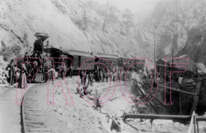 Denver, South Park & Pacific (DSP&PRR) Motor 109 mit Personenzug - 8x10 - Bild 1 von 1