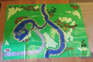 27x39 ORIGINALE THOMAS TANK ENGINE & FRIENDS PLAY MAT 1994 Ferrovia in legno - Foto 1 di 5