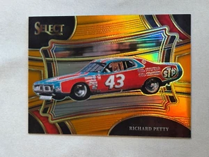 Panini Select Racing Pit Road Orange Richard Petty 2024/49 #148 - Imagen 1 de 2
