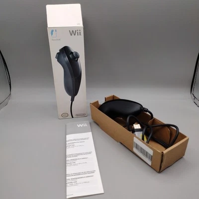 Nintendo Wii Nunchuk Negro OEM Oficial Auténtico Nuevo Caja Abierta Foto 1 de 4