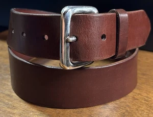 Express braun italienischer Ledergürtel Gr. M/31-32 1,5" breites Logo BKL GEBRAUCHT, IN EINWANDFREIEM ZUSTAND - Bild 1 von 7