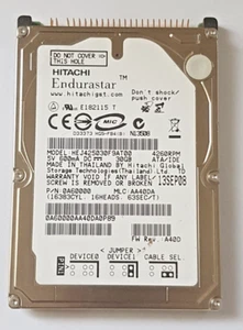 30 GB IDE Hitachi Endurastar HEJ425030F9AT00 P-ATA 4260RPM 8MB 2.5" Hard Drive - Picture 1 of 1