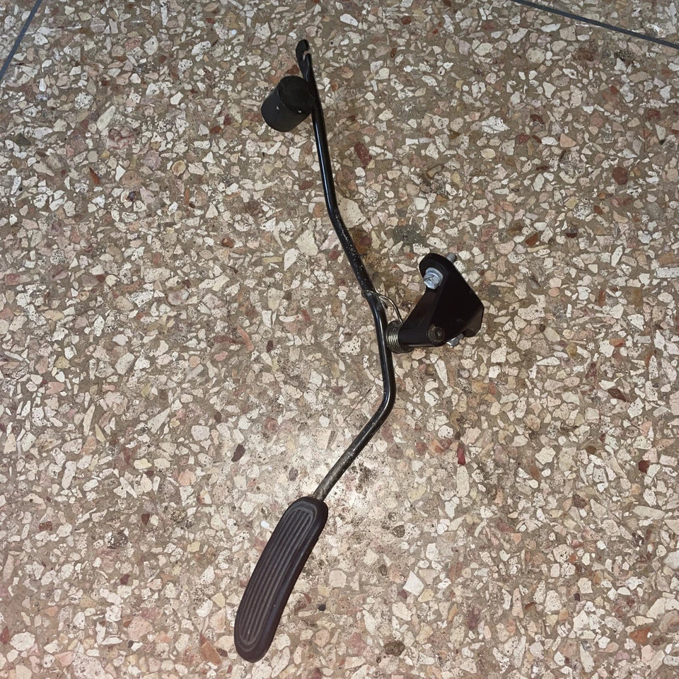 Toyota Paseo 1992 pedal de acelerador de gasolina OEM Foto 1 de 4