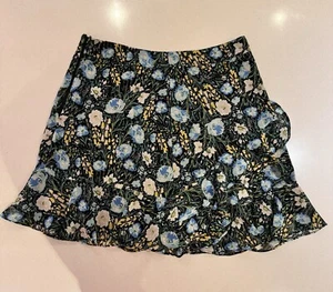 River Island lined Mini Skirt Floral pattern size 12 - Picture 1 of 6