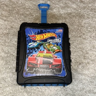Hot Wheels 110 Plastic Car Carrying Case   Telescopic Handle Includes 25-30 Car - Image 1 of 4