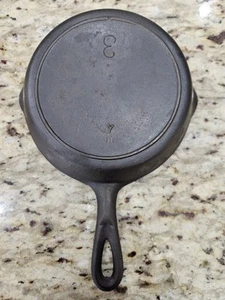 Vintage Lodge Single Notch Cast Iron #3 Monday Morning Skillet - Restored - Picture 1 of 12