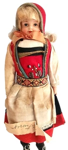 10 Zoll Vintage Norweger Puppe bemalt Ethno Norwegen Folk bestickt Perlen Bunad - Bild 1 von 10