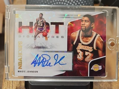 2020-21 Panini NBA Hoops - Hot Signatures Magic Johnson #HS-MJO Lakers HOF - Image 1 of 4
