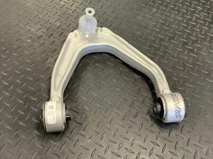 MASERATI GHIBLI / QUATTROPORTE M156 FRONT LH UPPER LEVER p/n 670004185 - Picture 1 of 2