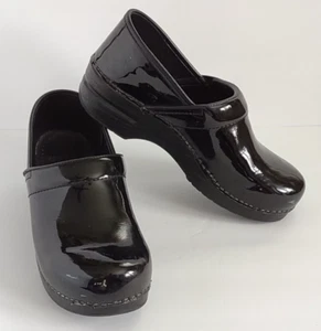 Dansko black shiny patent leather slip on shoes ladies size 40 - Picture 1 of 11