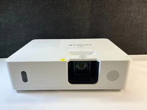 HITACHI CP-WX5505 WXGA PROIETTORE 3LCD 5000 LUMEN 978 LAMPADE ORE - Foto 1 di 13