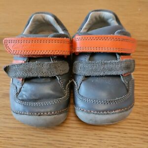 Clark's First Boy's Shoes Size 4.5G Grey Leather