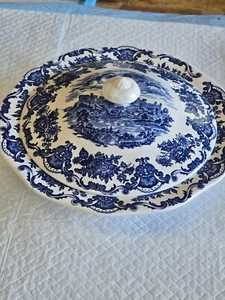 Wedgwood Royal Homes of Britain Vegetable Covered Bowl Blue Transferware (8by) - Picture 1 of 5