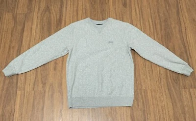 Stussy Hombre Stock Manga Larga Terry Cuello Redondo Gris Mediano Foto 1 de 4